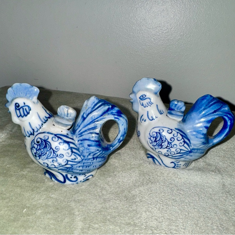 Set Of 2 Chinese Porcelain Mini Rooster Creamers w/Stopper Cobalt Blue and White